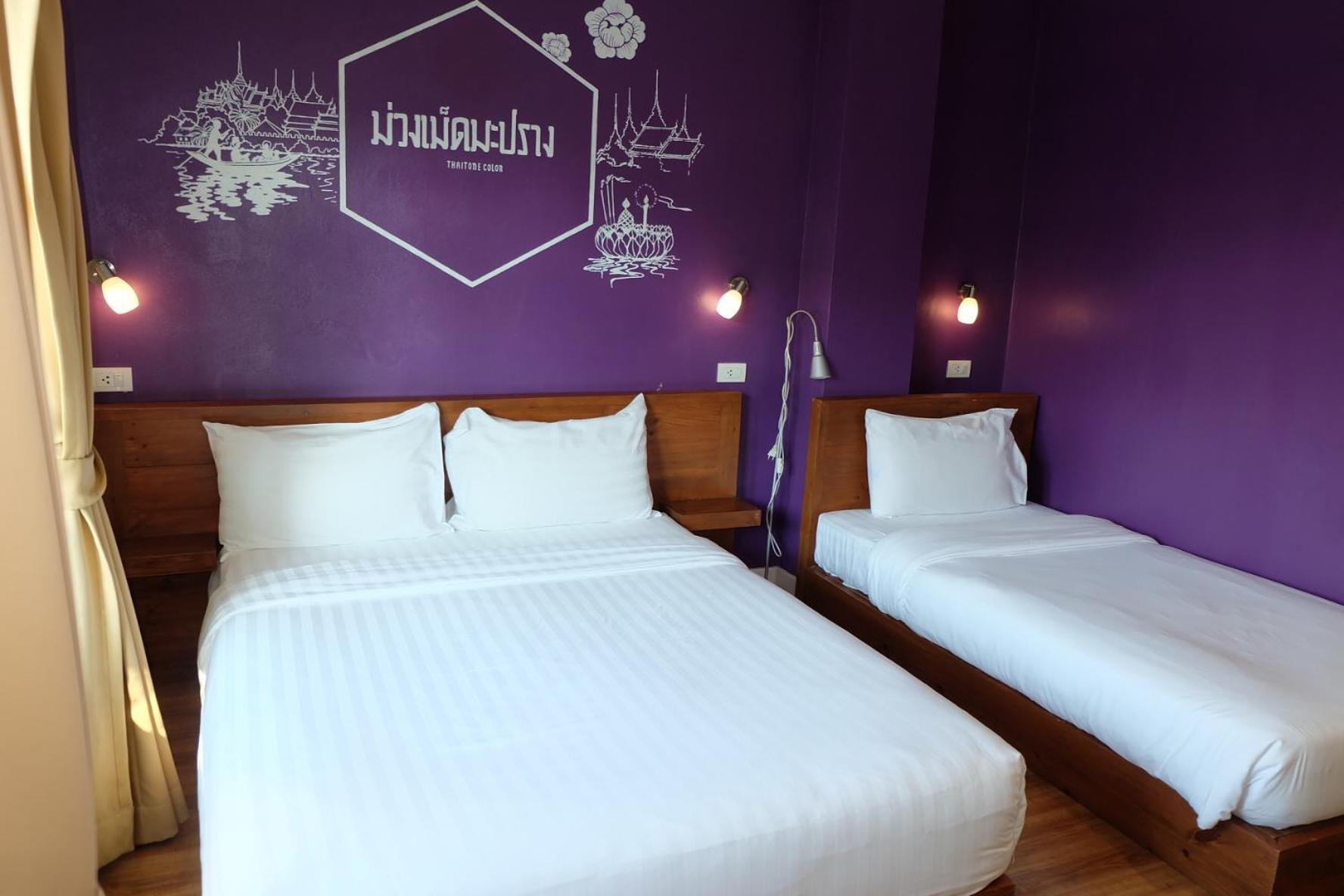 Siri Poshtel Bangkok Vandrarhem Rum bild