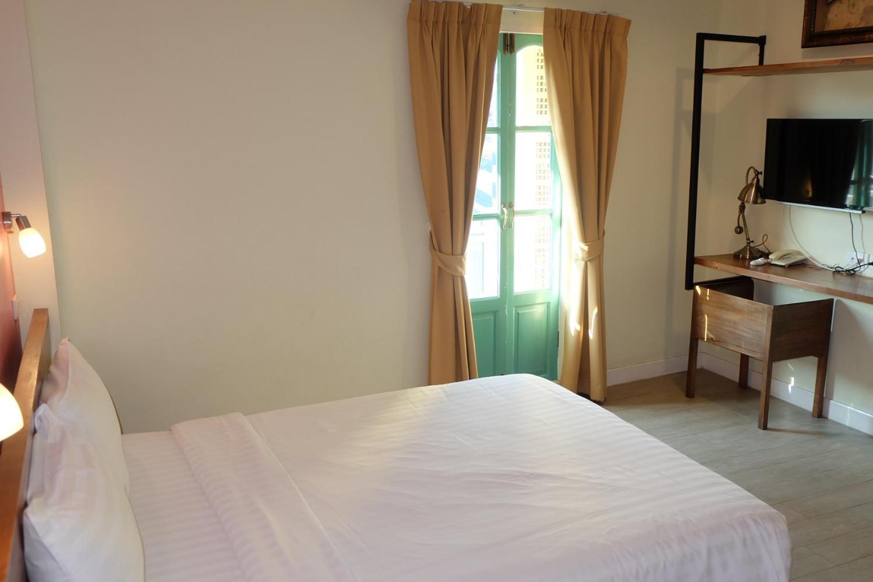 Siri Poshtel Bangkok Vandrarhem Rum bild